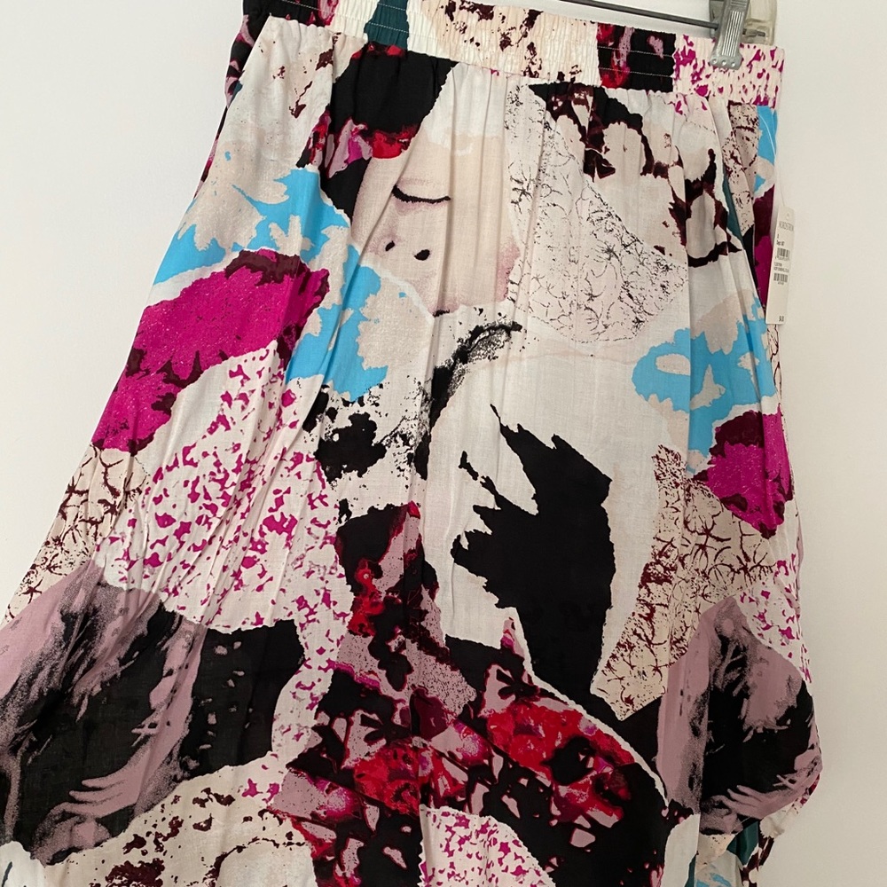 NWT abstract Tildon tulip skirt with pockets